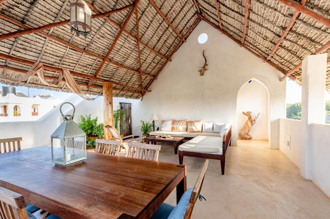 Bed and Breakfast Jua House Ламу Экстерьер фото